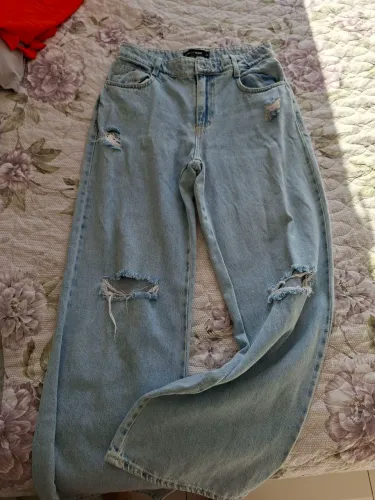 Vendo calça jeans tamanho 14 anos