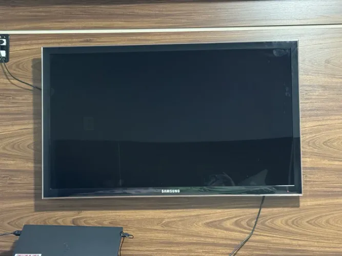 Vendo tv 40 Sansung não e smart