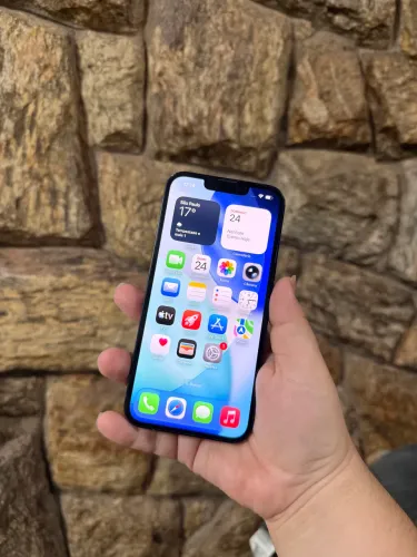 iPhone 14