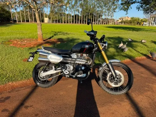 TRIUMPH SCRAMBLER 1200 XE 2025