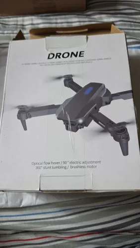 Dobrável RC Drone com Câmera HD SUCATA