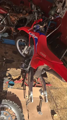 Crf 250 .