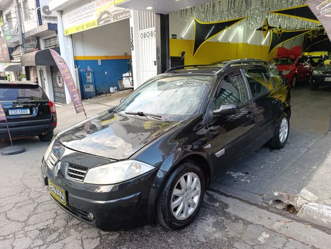 Renault Megane Grand Tour Dynam. Hi-flex 1.6 16V 2011