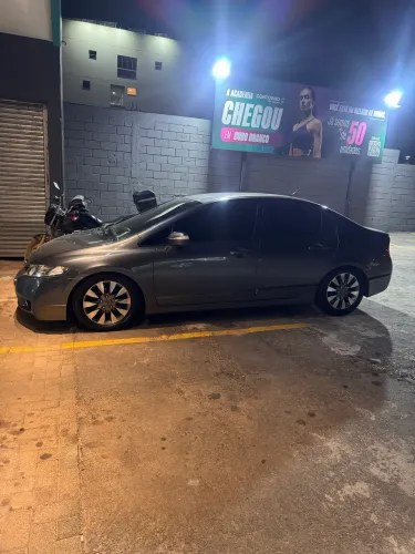 Honda Civic Sedan LXS 1.8/1.8 Flex 16V Aut. 4P 2009