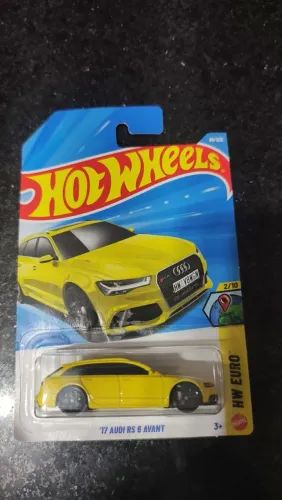 17' AUDI RS6 AVANT