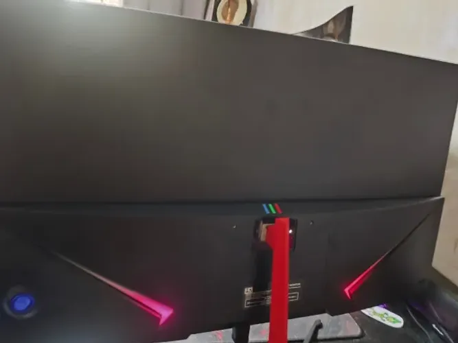 Monitor Gamer Full HD 27" 165Hz + Mouse Redragon King Cobra