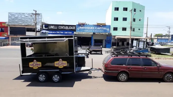 Trailer Hamburgueria - Espaçoso e Bem Acabado