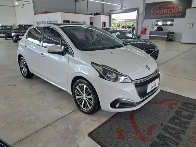 Peugeot 208 Griffe 1.6 Flex 16V 5P Aut. 2017