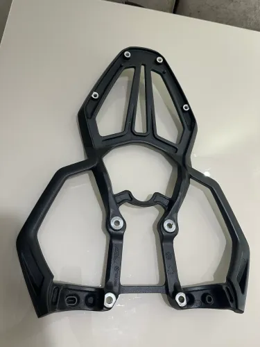 SUPORTE PARA BAÚ. TRIUMPH