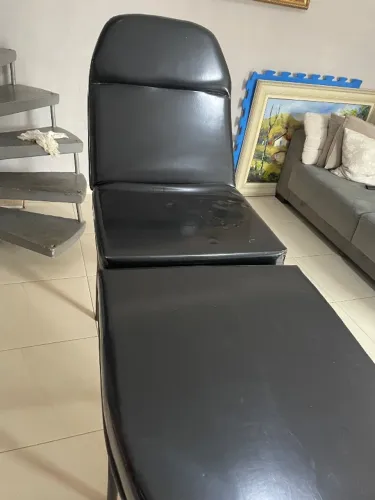 Maca e cadeira mocho