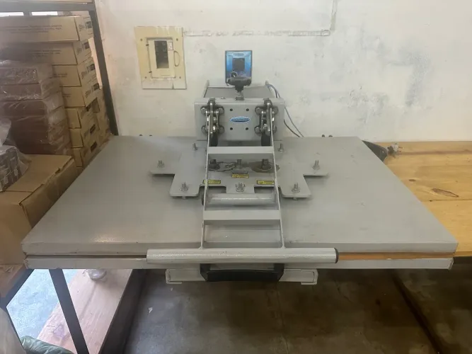 PRENSA TÉRMICA