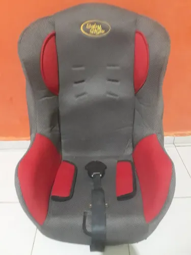 Bebê conforto para viagem de carro