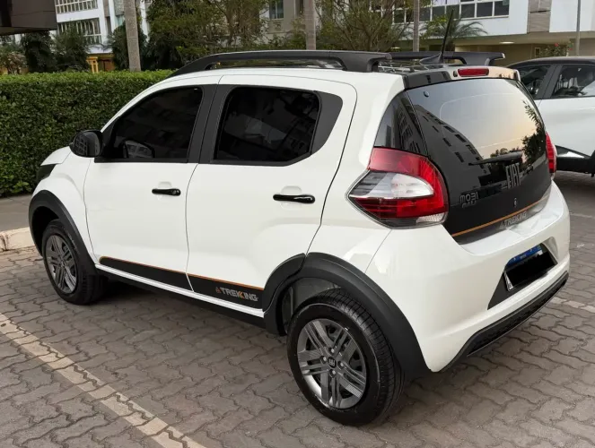 Fiat Mobi Trekking 1.0 Flex 5P 2026