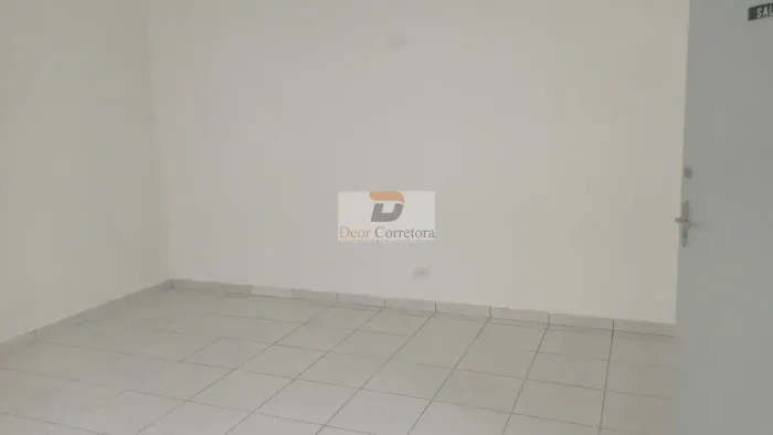 Oportunidade de sala comercial para locação no centro de Diadema.