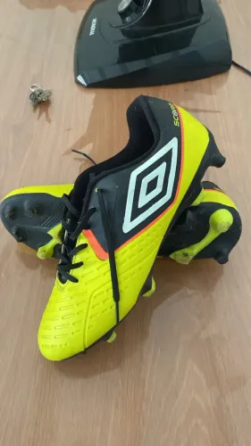 CHUTEIRA UMBRO - N 41