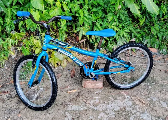Bike Houston aro 20 pouco usada