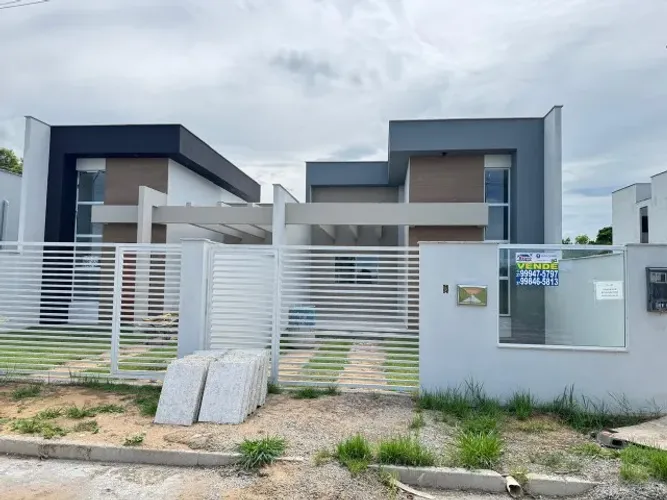  CASA  NO BAIRRO BARRA VILLE, BARRA SAHY ARACRUZ- ES.
