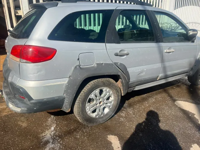Fiat Palio Weekend Adventure Locker 1.8 Flex 2009