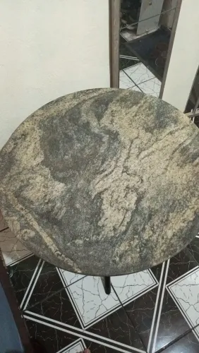Vende-se mesa de cozinha mármore