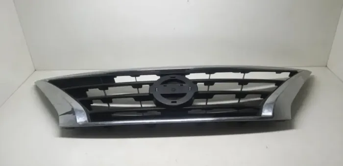 Grade Frontal Nissan Versa (com Detalhe) 2014/2019