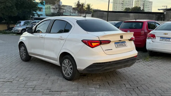 Fiat Cronos Drive 1.0 6V 2023