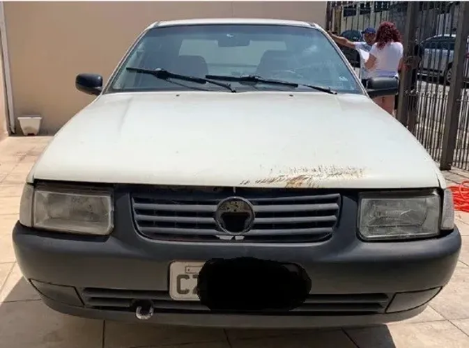 Volkswagen Santana 1.8 MI (álcool) 2003