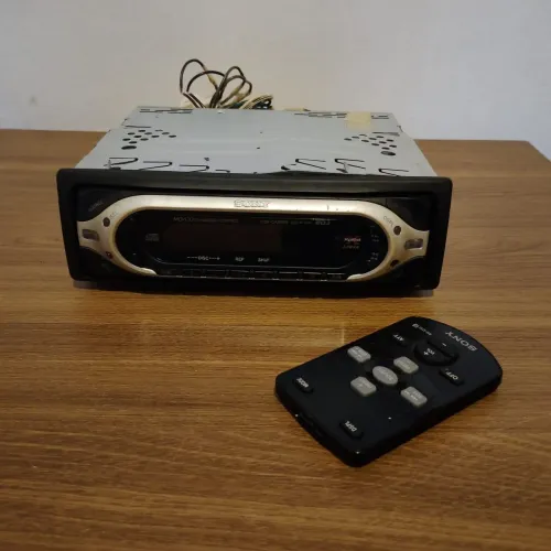 RADIO AUTOMOTIVO SONY