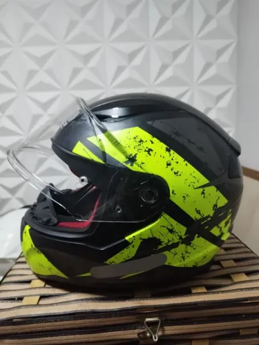 Capacete Ls2 topp 