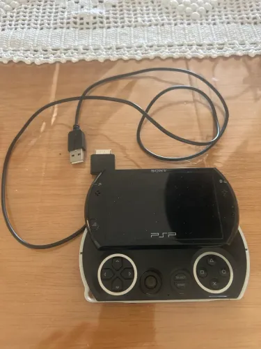 PSP Go N1000 Original Sony - Desbloqueado