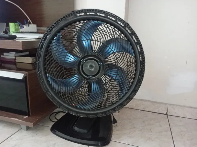 Ventilador Mesa Arno X-treme 7 VE70 40 cm Preta Azul - Semi novo