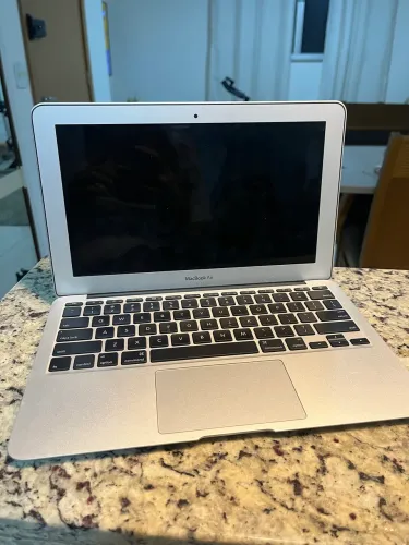 Macbook air i5