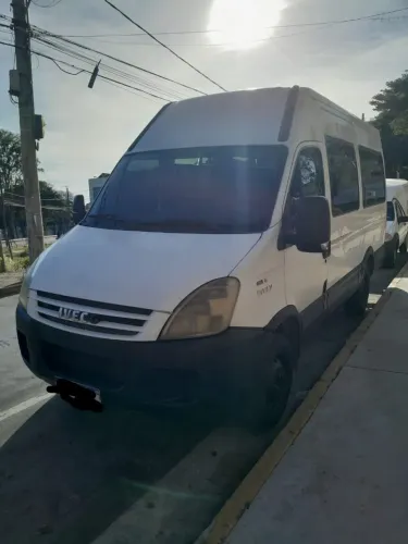 Iveco Daily Minibus 45-160 Turismo(diesel)(e6) 2009