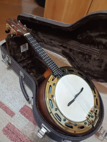 Banjo Contemporânea - Jacarandá Imperial Maciço | Raridade | Estado de Novo
