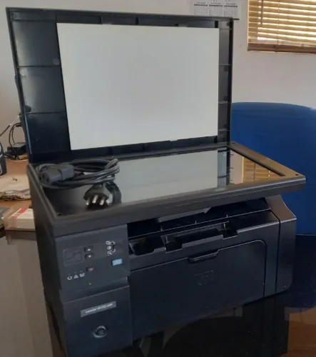Impressora Multifuncional Hp LaserJet M1130MFP