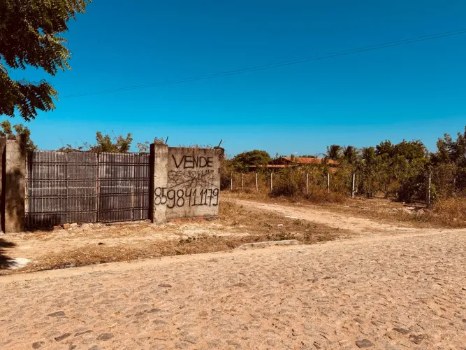 TERRENO DE ESQUINA MURADO PX A TAIBA 