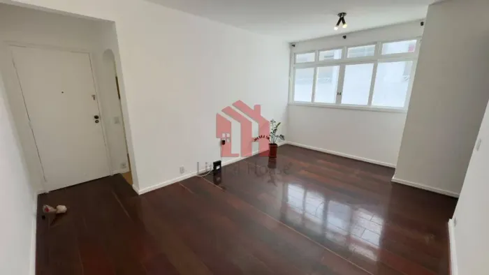 Apartamento com 2 dormitórios à venda, 91 m² por R$ 650.000,00 - Gonzaga - Santos/SP