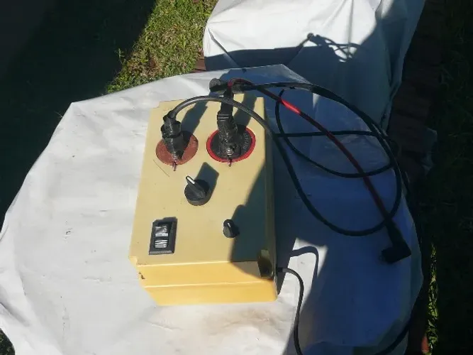 Gerador de alta voltagem 25.000 volts - 2 bobinas - entrada 220 volts