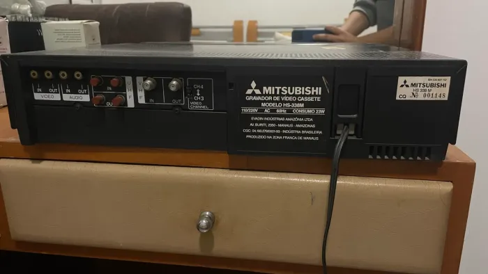 Videocassete Mitsubishi HS-338M Vintage - Funcionando Perfeitamente (Sem Controle)