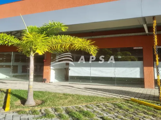 EXCELENTE ESTABELECIMENTO COMERCIAL TÉRREO, POSSUI UMA SALA COM 23,29 METROS QUADRADOS, UM