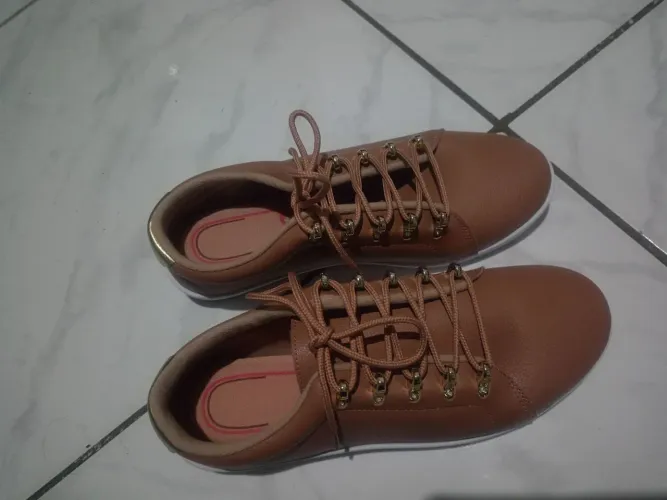Sapatênis feminino Moleca N° 38 Novo
