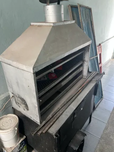 Carrinho de churrasco