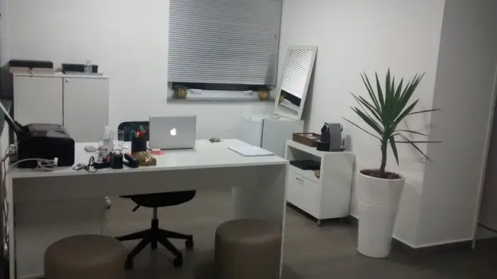 Oportunidade Única: Sala Comercial para Locação ou Troca!