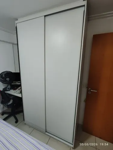 Guarda-roupa