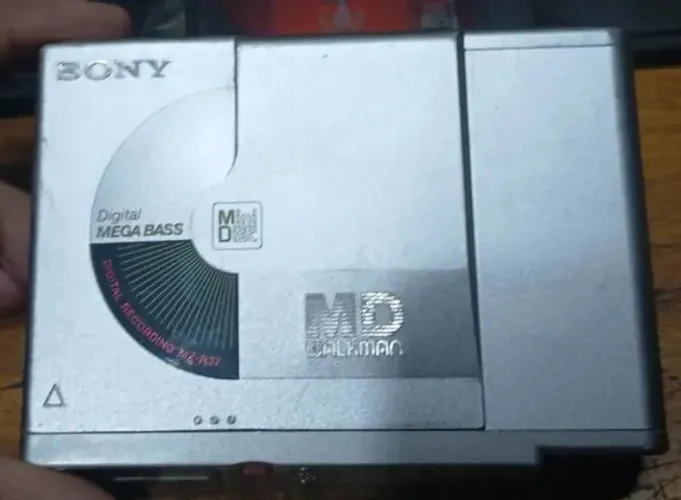 MD SONY PORTÁTIL WALKMAN MZ-R37