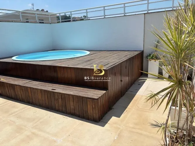 Imóvel para venda possui 150 metros quadrados com 2 quartos em Badu - Niterói - RJ