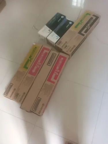 Vendo Cartuchos para impressora não sei se estão funcionando, estão novos para reciclagem.