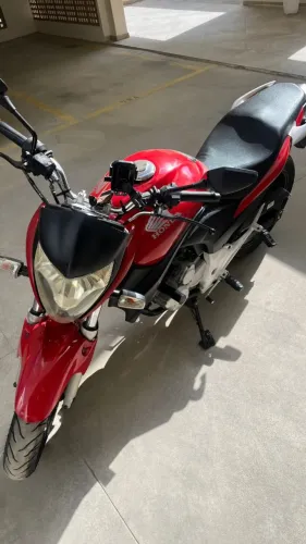 Vendo Honda CB 300R