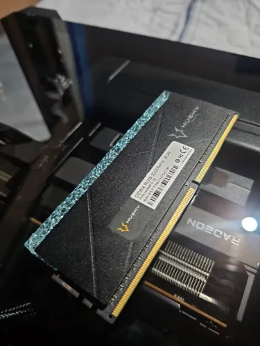 MEMORIA RAM RGB DDR4 8GB 3200MHZ