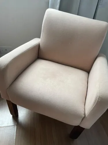 Poltrona Semi Nova