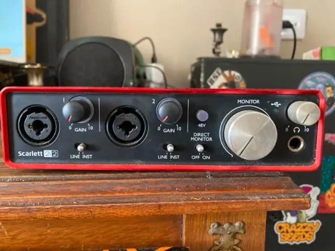 interface de áudio scarlett 2i2 2nd gen 